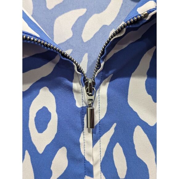 Chico's Zenergy Blue & White Bold Cheetah Print Windbreaker Jacket, 2 (L/12) - Picture 5 of 12
